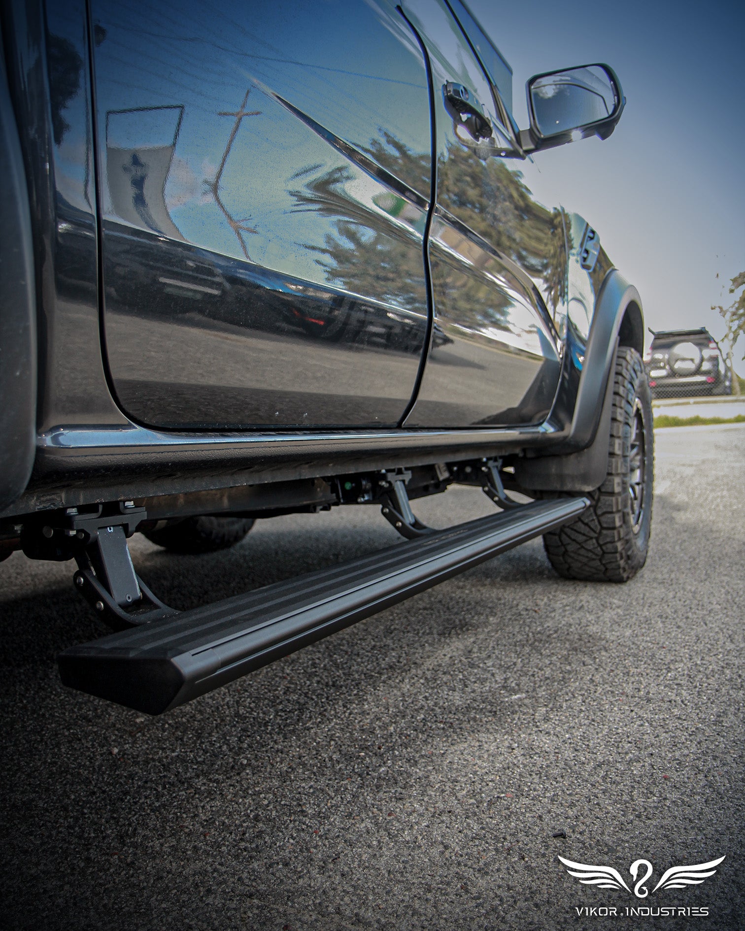 Ford Ranger Electric Side Steps - VIKOR INDUSTRIES