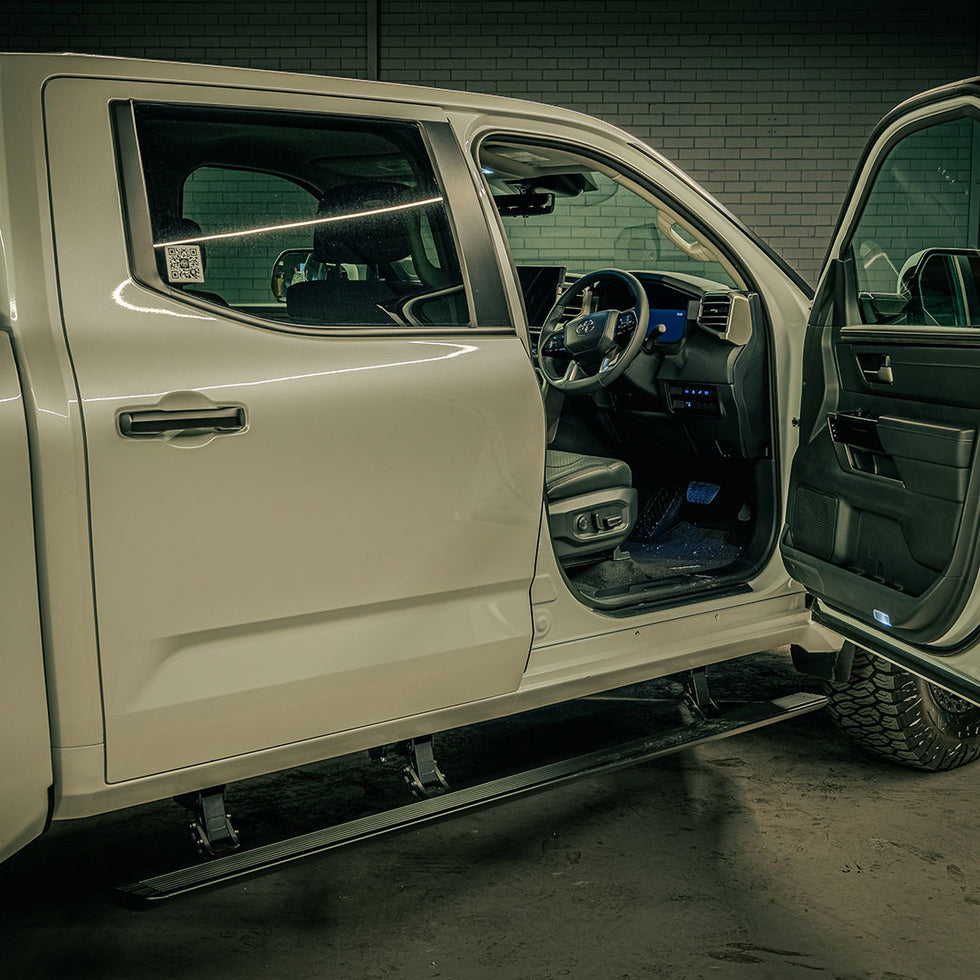 Electric Side Steps for 4x4 | Retractable, Sleek & Tough | VIKOR INDUSTRIES