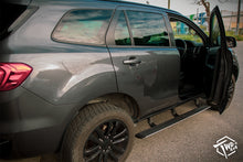 Load image into Gallery viewer, Ford Everest Electric Side Steps (2015-2022)
