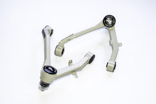 Load image into Gallery viewer, Navara Upper Control Arms - Profender 4x4 (D40 / D23 / Pathfinder R51) - Pair
